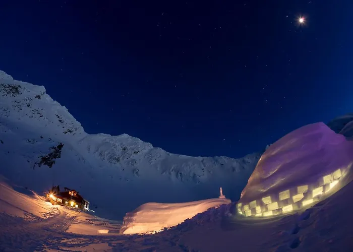Hotel Of Ice Transylvania